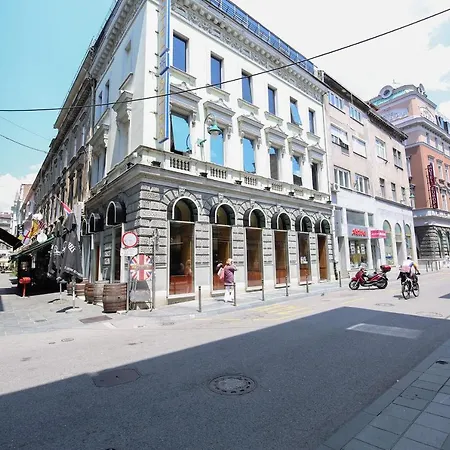 Modern For 3 People In The Heart Of The Center Appartement