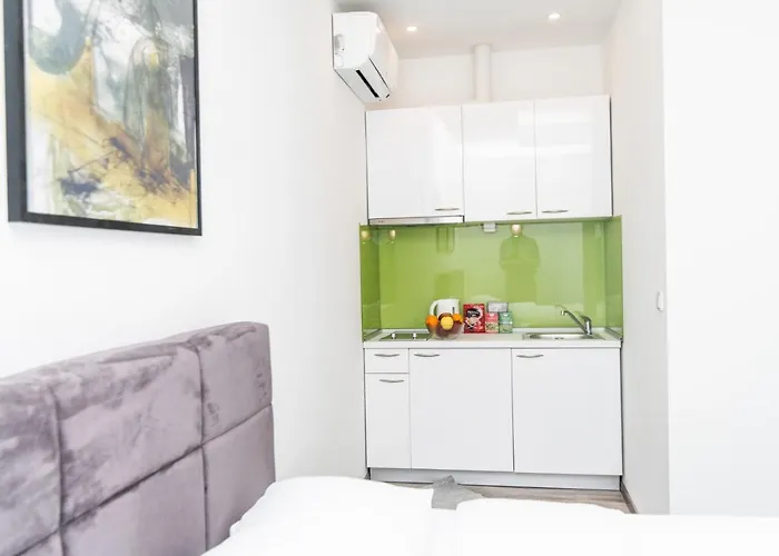 Modern For 3 People In The Heart Of The Center * Sarajevo